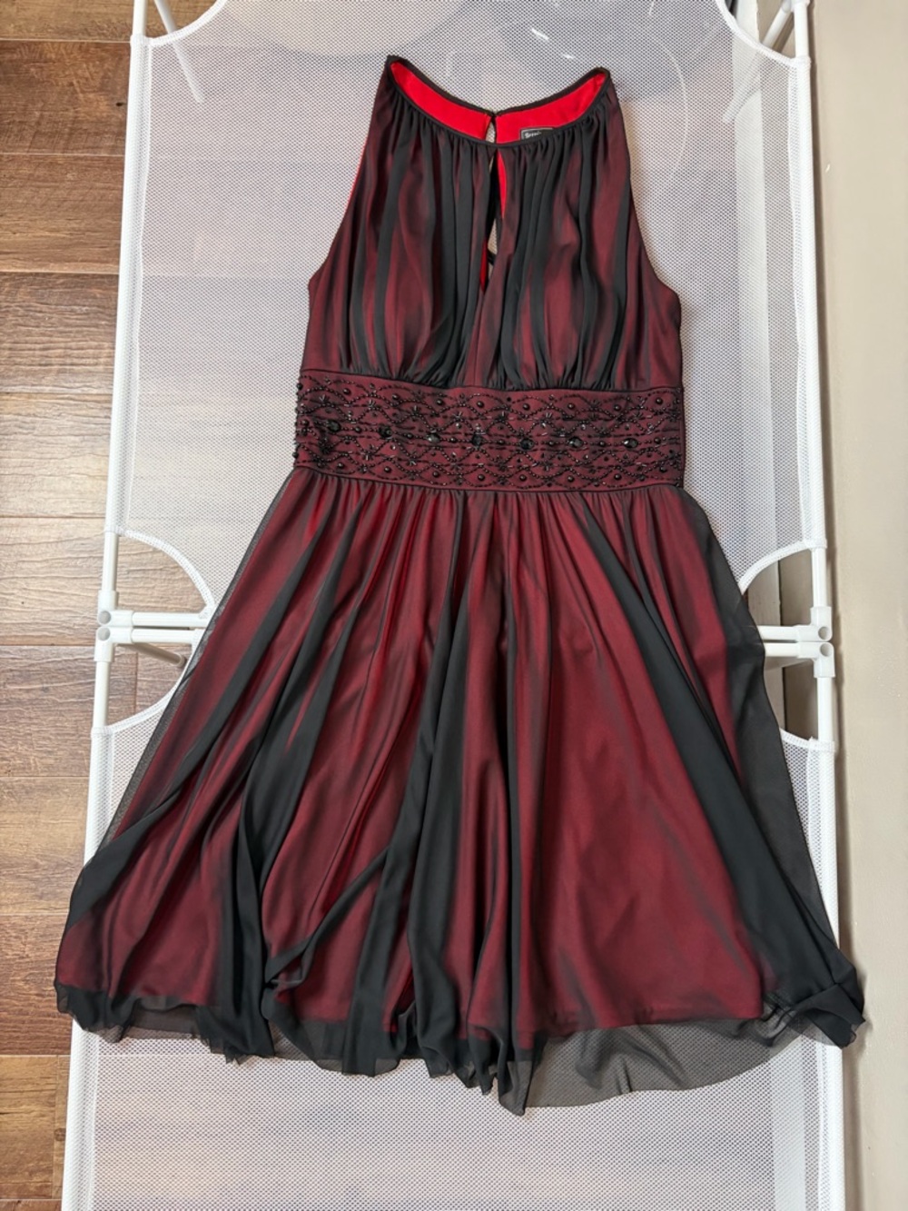 Jessica Howard Red Black Sheer Layered Beaded Waist Cocktail Dress 10 Goth EUC - Picture 8 of 16